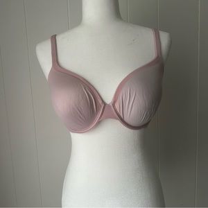 Victoria’s Secret Body By Victoria Lined Perfect Coverage Size 32DD